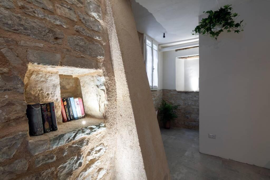 Cornelia Cavern Cosy Studio Apartment In 斯佩洛 外观 照片