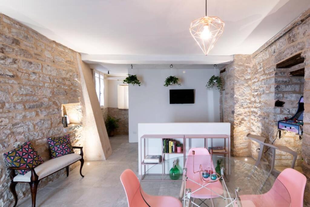 Cornelia Cavern Cosy Studio Apartment In 斯佩洛 外观 照片